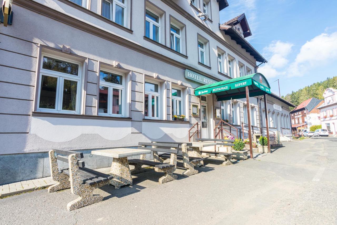 Hotel Seifert Nové Hamry Exterior foto